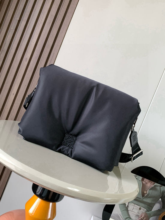 Loewe Puffer Goya Messenger Bag Nylon 9120