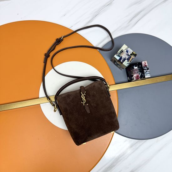 Yves Saint Laurent LE 37 Small Bucket Bag 749036