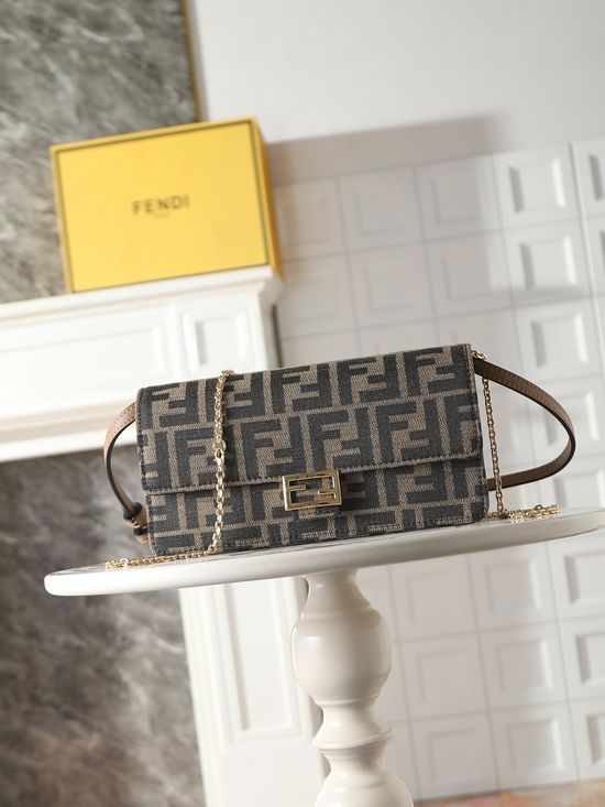 Fendi Baguette Compact Wallet 283