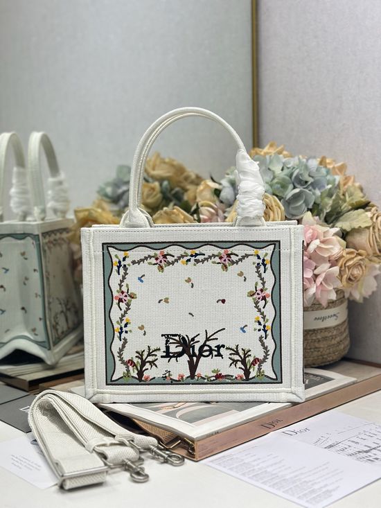 Christian Dior Mini Book Tote White Coffee 7165