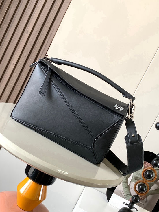 Loewe Puzzle Calfskin Geometric Handbag 9017-168
