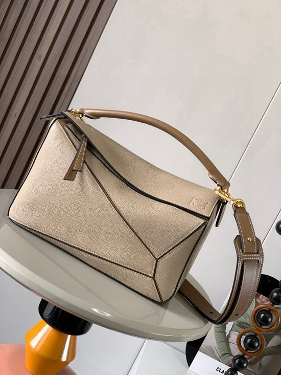 Loewe Puzzle Geometric Cowhide Handbag 9017-168
