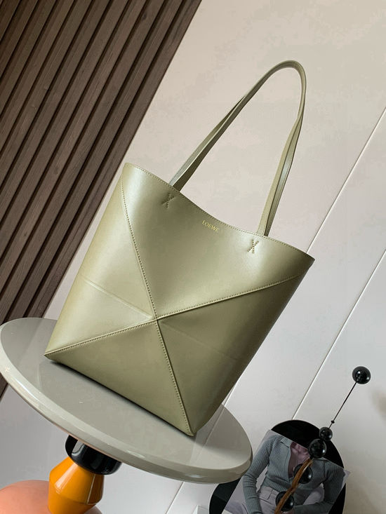 Loewe Puzzle Fold Shiny Leather Tote 9029
