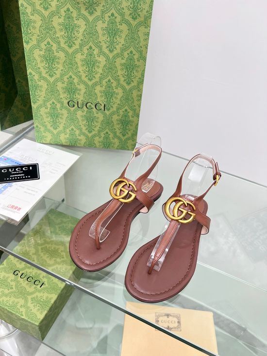 Gucci Cowhide Upper Thong Sandals with Sheepskin Lining