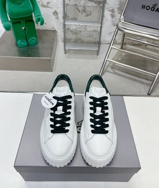 Hogan Lightweight Cushioned Thick Sole Leather Casual Sneakers