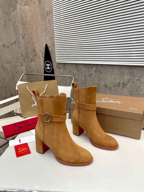 Louis Vuitton Glossy Leather Chunky Heel Ankle Boots With Gold Accent
