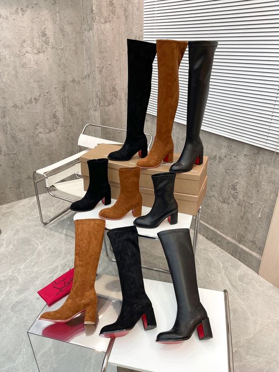 Louis Vuitton Elegant Stretch Ankle Boots with Stable Square Heel
