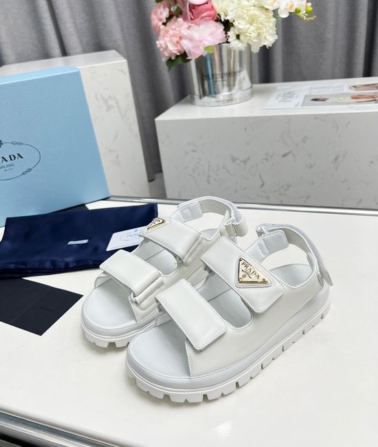 Prada Genuine Leather Soft Comfortable Versatile Casual Sandals