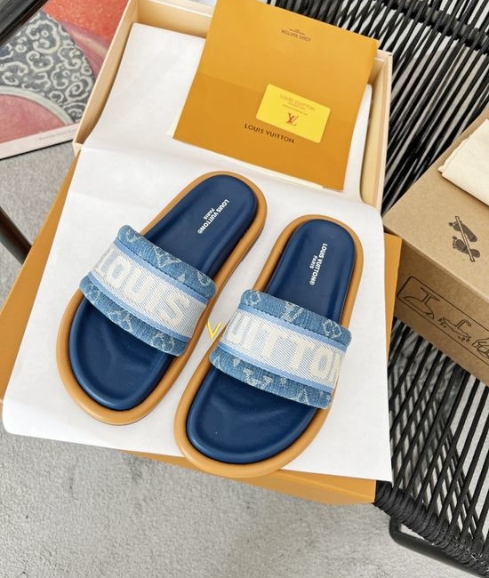 Louis Vuitton LV Premium Leather Logo Print Comfort Slides