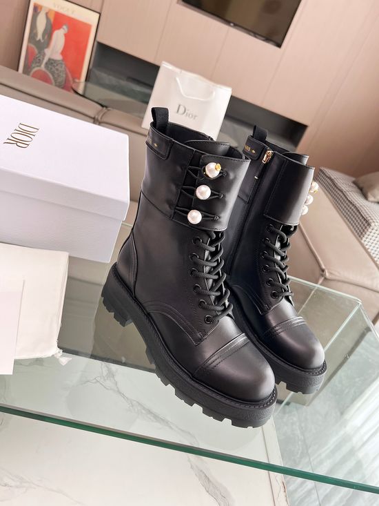 Christian Dior Top-Tier Show Series Horse Nail Ankle Boots