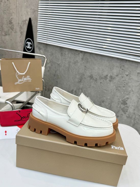 Louis Vuitton Elegant Leather Fashion Dress Shoes