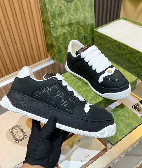 Gucci Classic Canvas Sneakers Leather Accents Comfortable Thick Sole