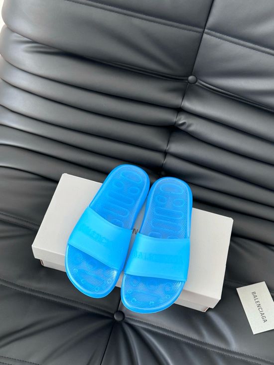 Balenciaga Comfortable Chunky Platform Non-Slip Beach Slides