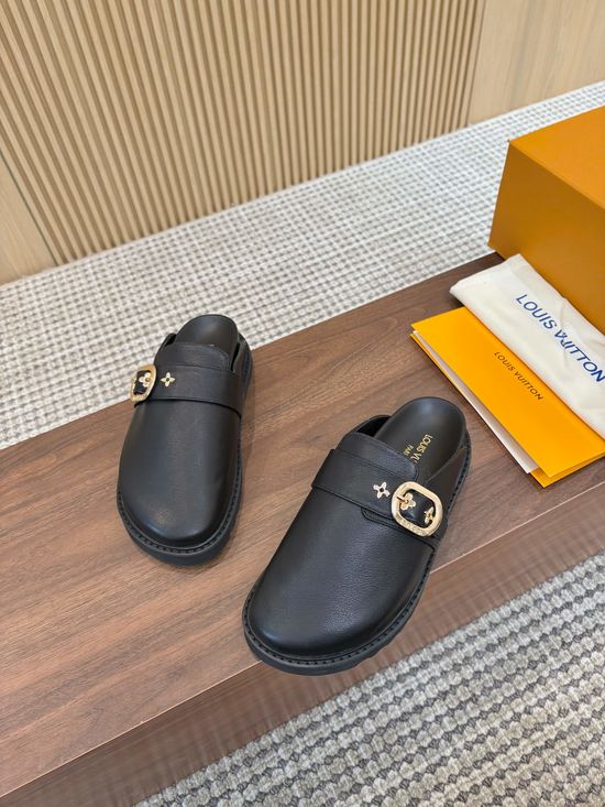 Louis Vuitton Non-slip Soft Sole Warm Furry Comfort Slippers