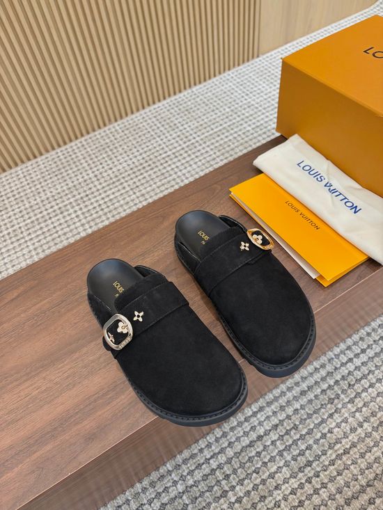 Louis Vuitton Non-slip Soft Sole Warm Furry Comfort Slippers