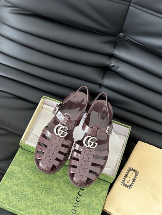 Gucci Glossy Translucent TPU Jelly Sandals Exquisite Craft