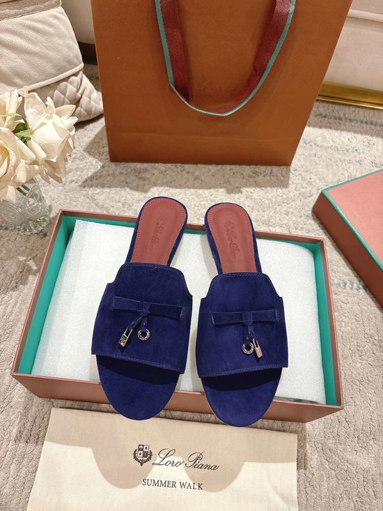 Loro Piana Comfortable Knitted Slippers with Soft Sheepskin Insole