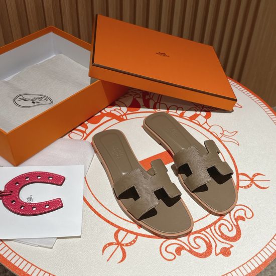 Hermes Elephant Grey Flat Heel Calfskin Leather Sandals