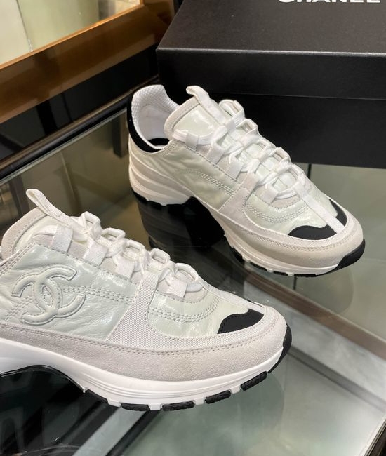 Chanel Classic Leather Casual Sneakers Non-slip Sole Soft Comfortable Lining