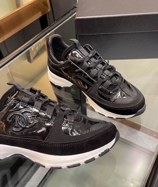 Chanel Classic Leather Casual Sneakers Non-slip Sole Soft Comfortable Lining
