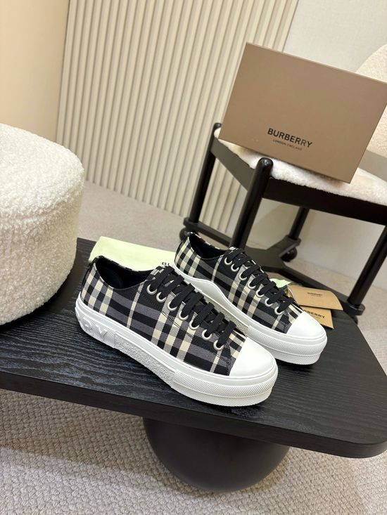 Burberry Classic Plaid Pattern Casual Lace Up Comfort Shoes