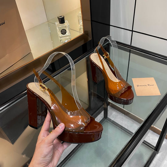 Gianvito Rossi Elegant Platform Chunky Heel Strappy Dress Sandals