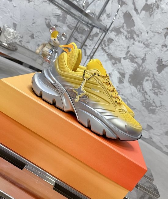 Christian Dior CD Gradient Casual Chunky Sneakers with Breathable Mesh