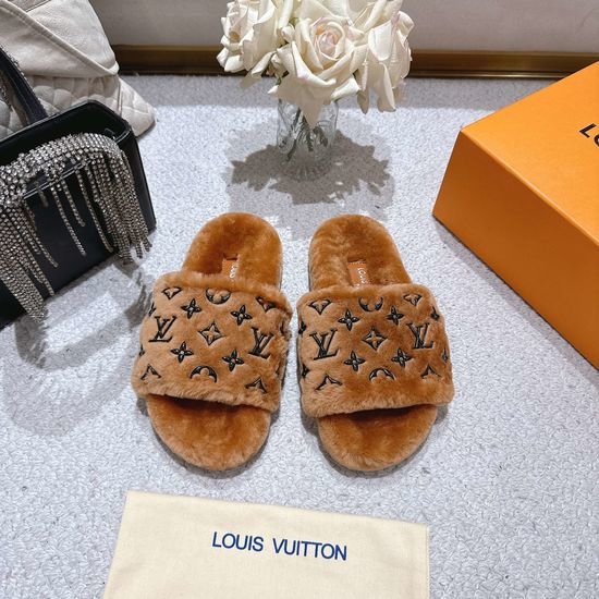 Louis Vuitton LV Warm Wool Lined Slippers Non Slip Soft Comfortable