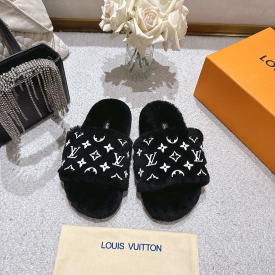 Louis Vuitton LV Warm Wool Lined Slippers Non Slip Soft Comfortable