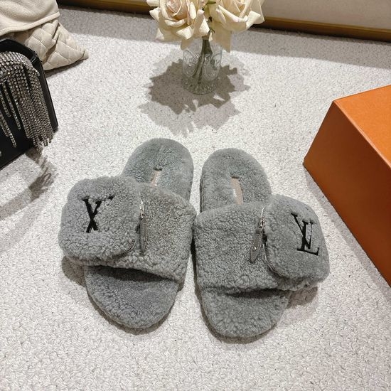 Louis Vuitton LV Soft Wool Slip-On Slippers Anti-Slip Comfortable Footwear