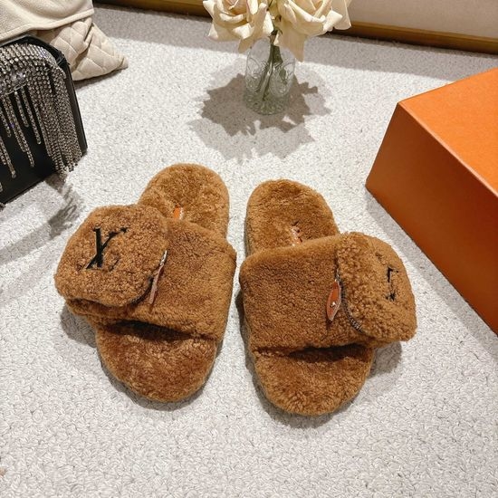 Louis Vuitton LV Soft Wool Slip-On Slippers Anti-Slip Comfortable Footwear