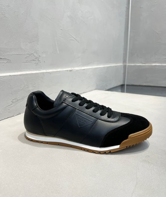 Prada Premium Leather Casual Comfortable Walking Sneakers