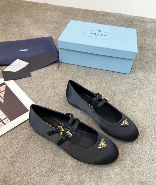 Prada Vintage Satin Loafers With Buckle And Lightweight Sole