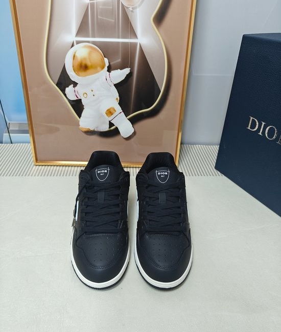 Christian Dior CD Premium Leather Casual Sneakers Classic Comfortable Daily Shoes