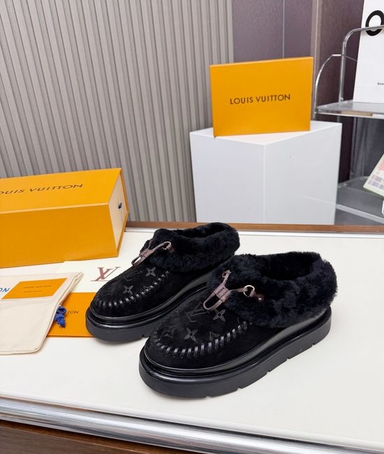 Louis Vuitton LV High-gloss Leather Furry Slippers Warm Comfortable Non-slip
