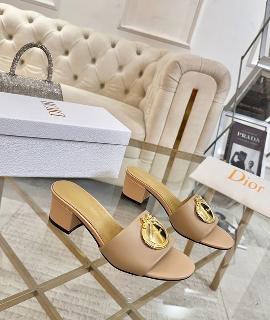 Christian Dior CD Calfskin Pumps With Sheepskin Lining Rubber Outsole