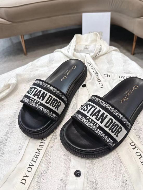 Christian Dior Embroidered Thick Sole Casual Slide Sandals