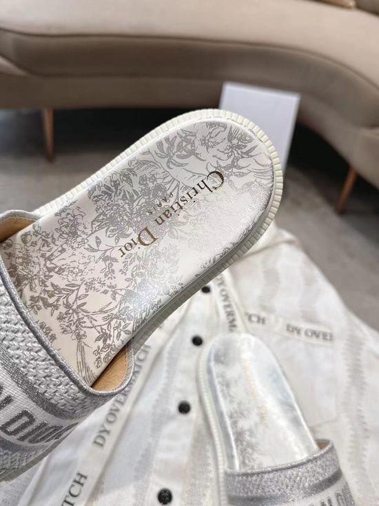 Christian Dior Embroidered Thick Sole Casual Slide Sandals
