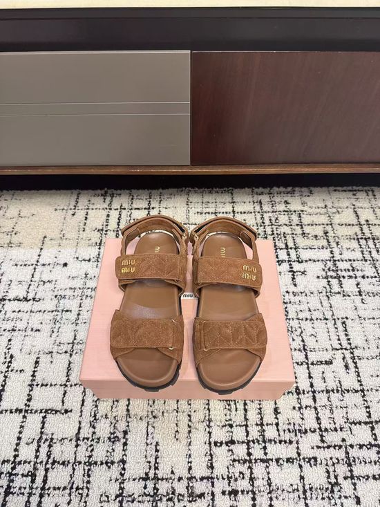 Miu Miu Soft Suede Comfort Elegant Casual Sandals
