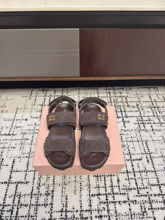 Miu Miu Soft Suede Comfort Elegant Casual Sandals