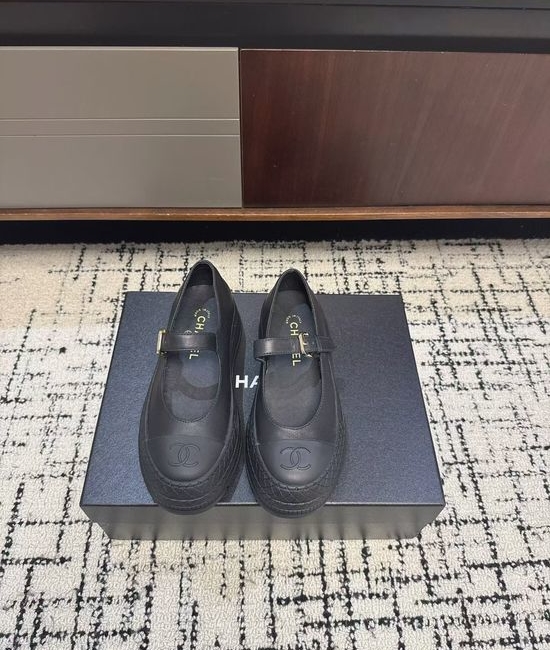 Chanel Classic Black White Thick Sole Comfortable Mary Jane Shoes