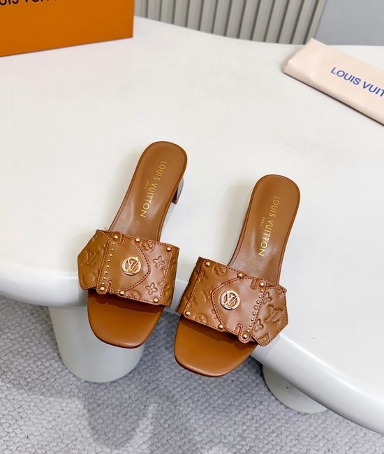 Louis Vuitton LV Embossed Pattern Flat Mules Rivet Decor Leather Shoes
