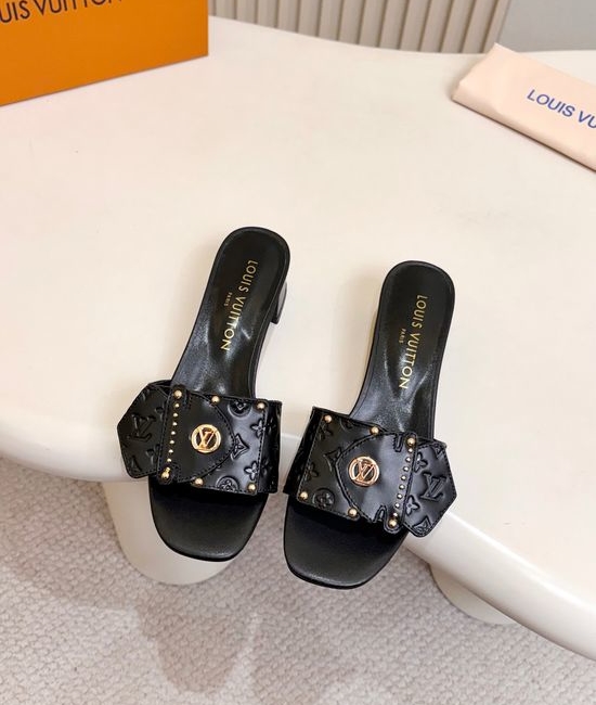 Louis Vuitton LV Embossed Pattern Flat Mules Rivet Decor Leather Shoes