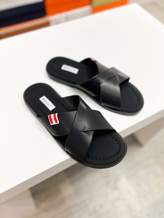 Burberry Premium Cowhide Slides with Soft Non-slip Outsole
