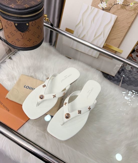 Louis Vuitton LV Genuine Leather Casual Comfort Flat Flip Flops