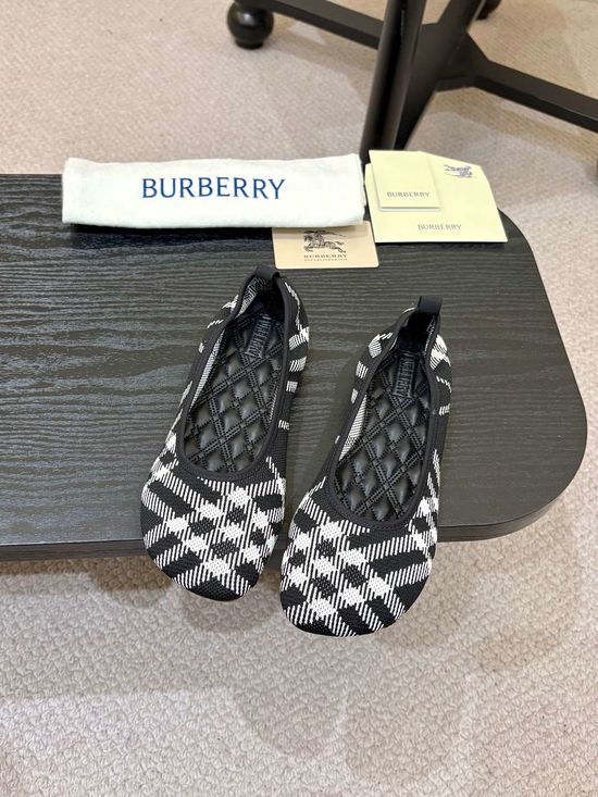 Burberry Plaid Pattern Quilted Insole Ballet Flats With Embossed Sole