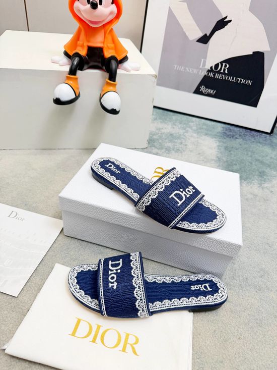 Christian Dior Embroidered Lace Mid Heel Slide Sandals with Embossed Pattern