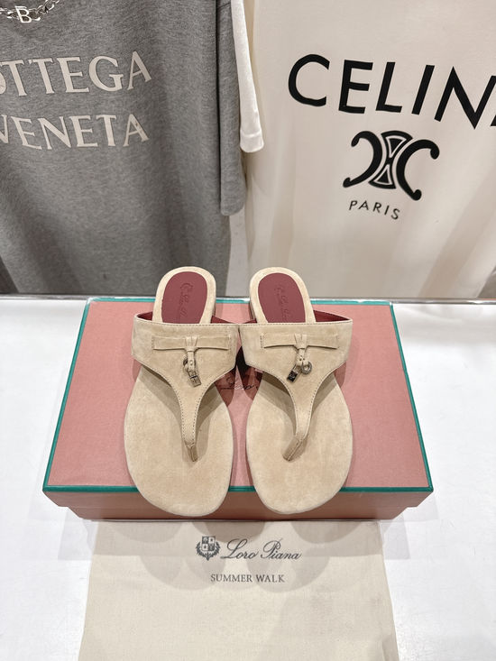 Loro Piana Suede Flip Flops Soft Comfortable Lightweight Casual Beach Shoes