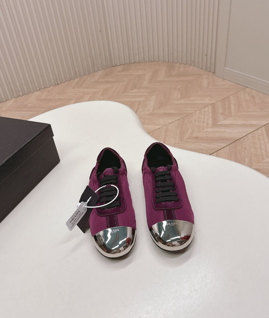Prada Elegant Cap Toe Mary Jane Shoes Premium Leather Upper