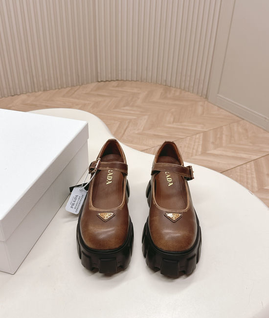 Prada Vintage Mary Jane Shoes Thick Sole Comfortable Leather Footwear